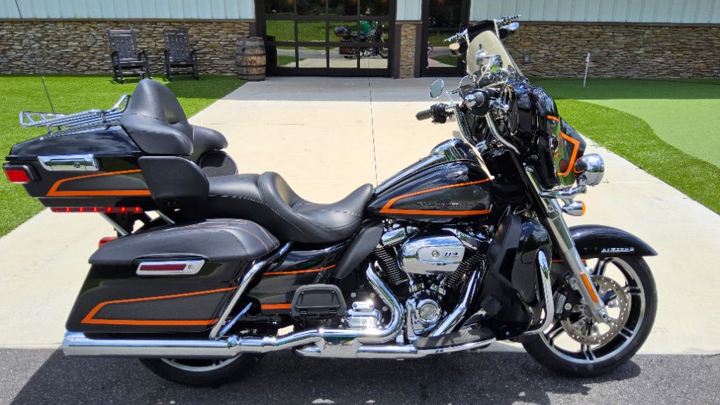 2022 Harley-davidson Ultra Limited - $19,999
