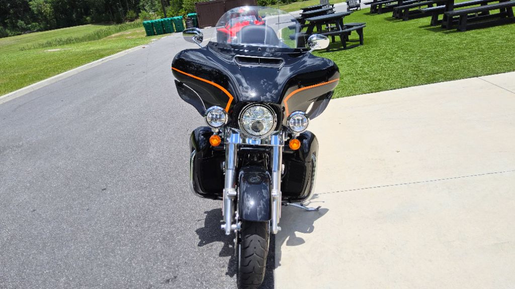 2022 Harley-davidson Ultra Limited - $19,999