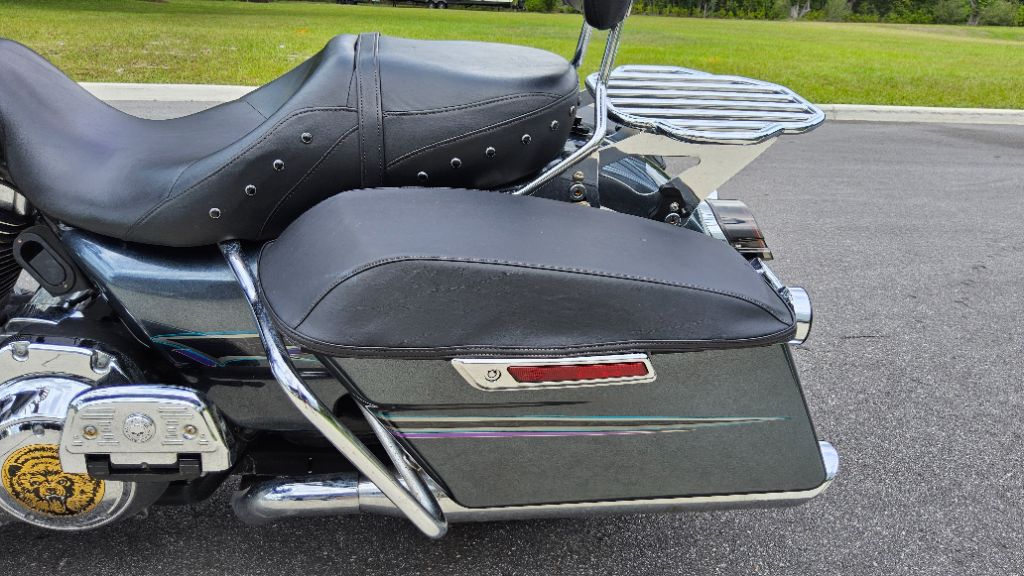 2015 Harley-Davidson FLHTCU Electra Glide Ultra Classic - $10,500