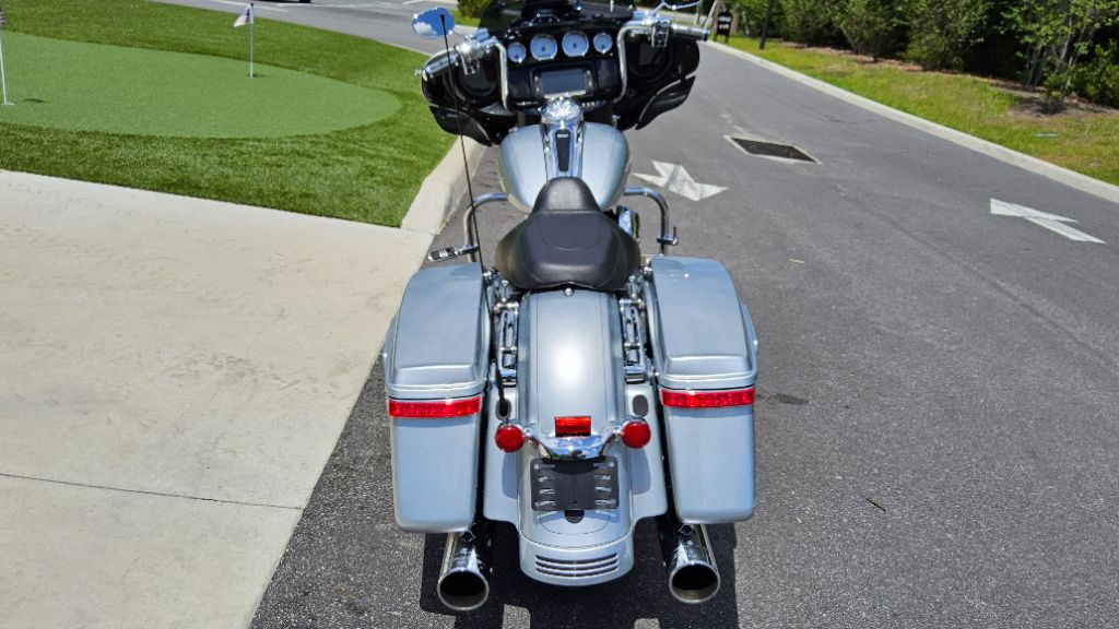 2015 Harley Davidson Streetglide S Flhxs - $12,900