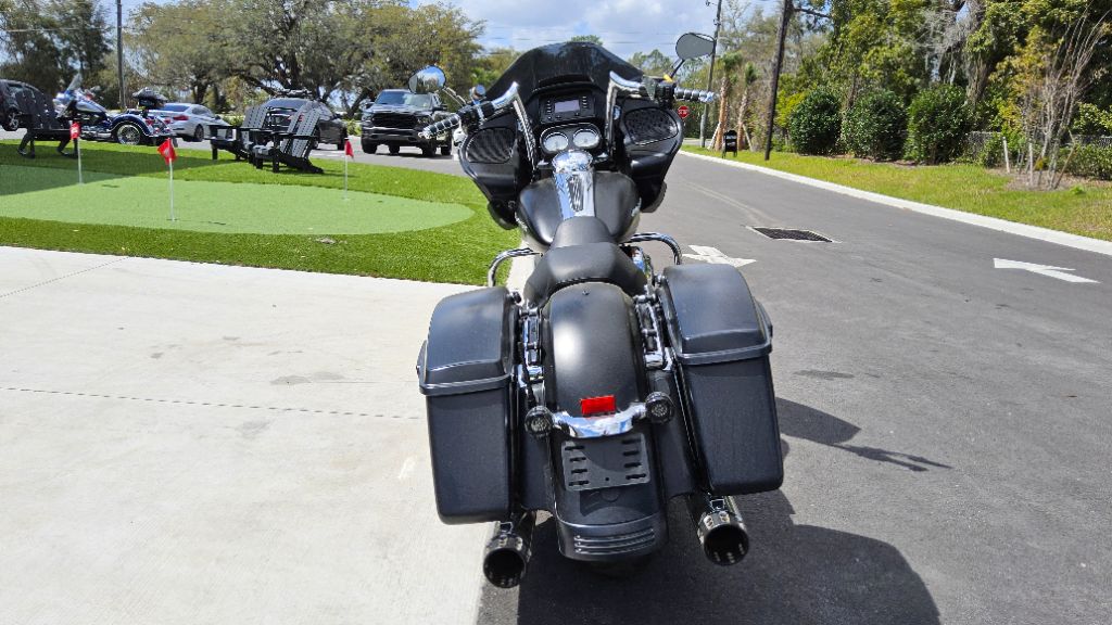 2016 Harley-Davidson Road Glide  photo