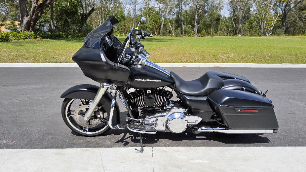 2016 Harley-Davidson Road Glide  photo