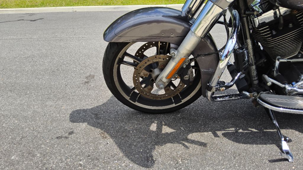 2015 Harley Davidson Streetglide S Flhxs - $10,995