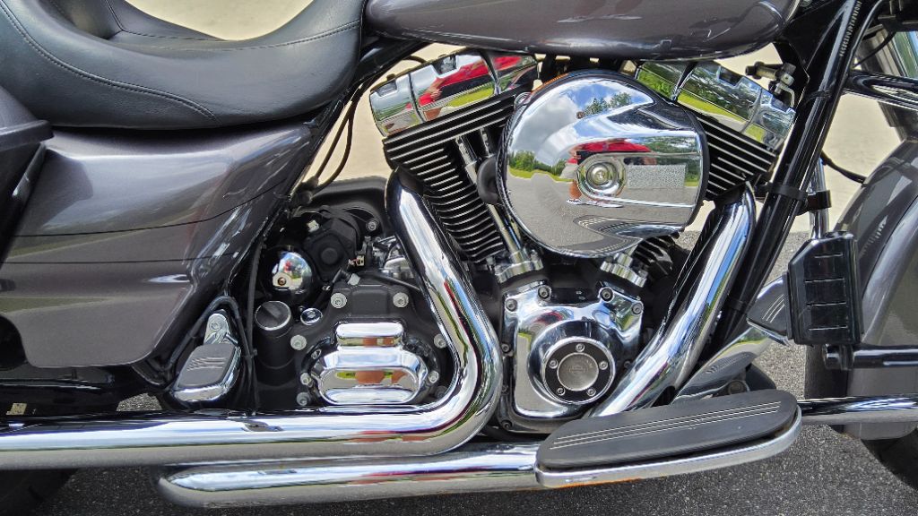 2015 Harley Davidson Streetglide S Flhxs - $10,995