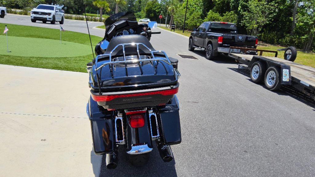2019 Harley Davidson Limited - $15,995