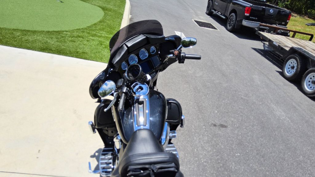 2019 Harley Davidson Limited - $15,995