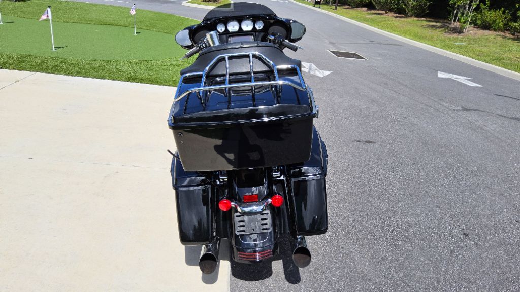 2016 Harley-davidson Street Glide Special - $14,900