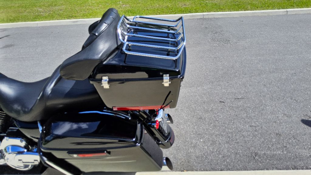 2016 Harley-davidson Street Glide Special - $14,900