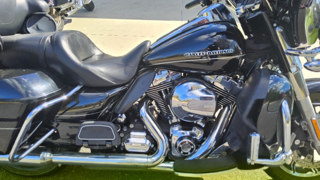 2014 Harley-davidson Electra Glide Ultra Limited - $7,500