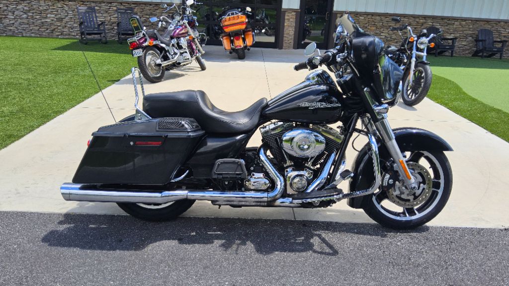 2012 Harley Davidson Street Glide  - $11,999