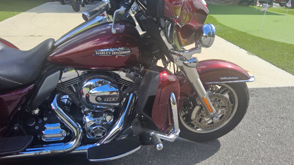 2015 Harley-davidson Tri Glide Ultra Classic - $20,995