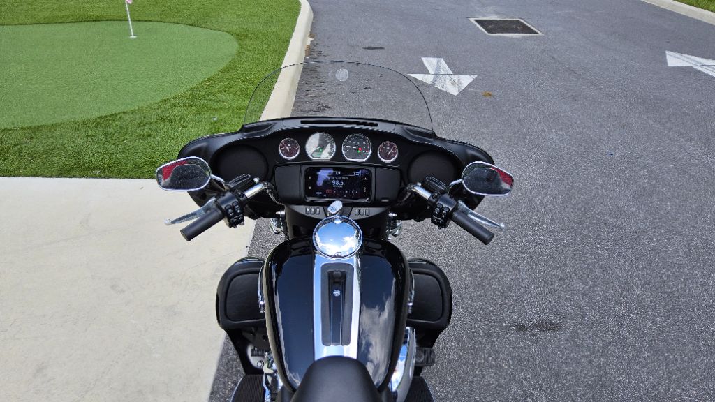 2020 Harley-davidson Tri Glide Ultra - $26,999