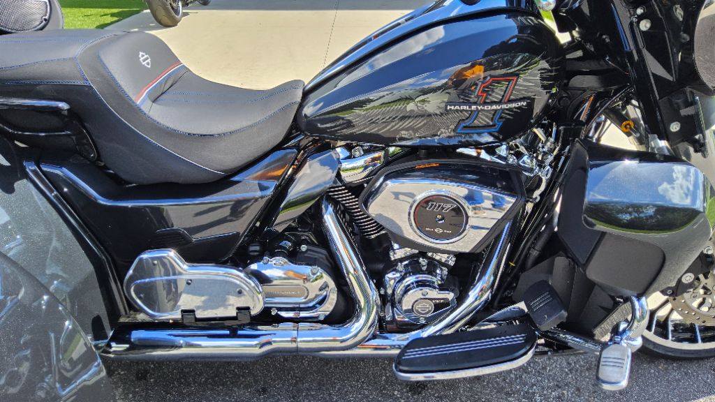 2026 Harley-davidson Street Glide - $43,900
