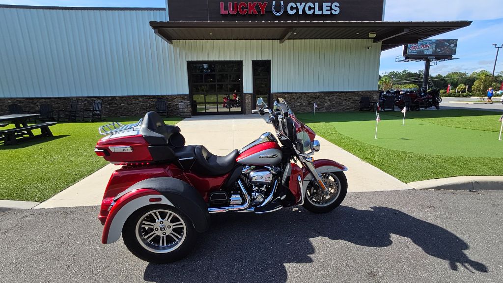 2019 Harley-davidson Tri Glide Ultra - $23,995