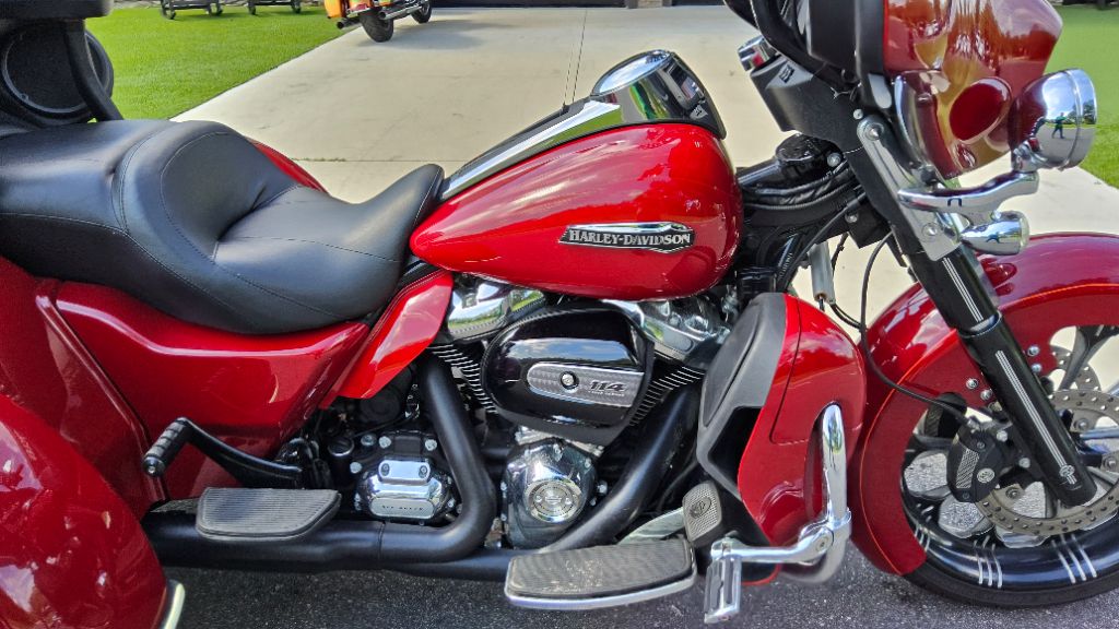 2021 Harley-davidson Tri Glide Ultra - $33,900