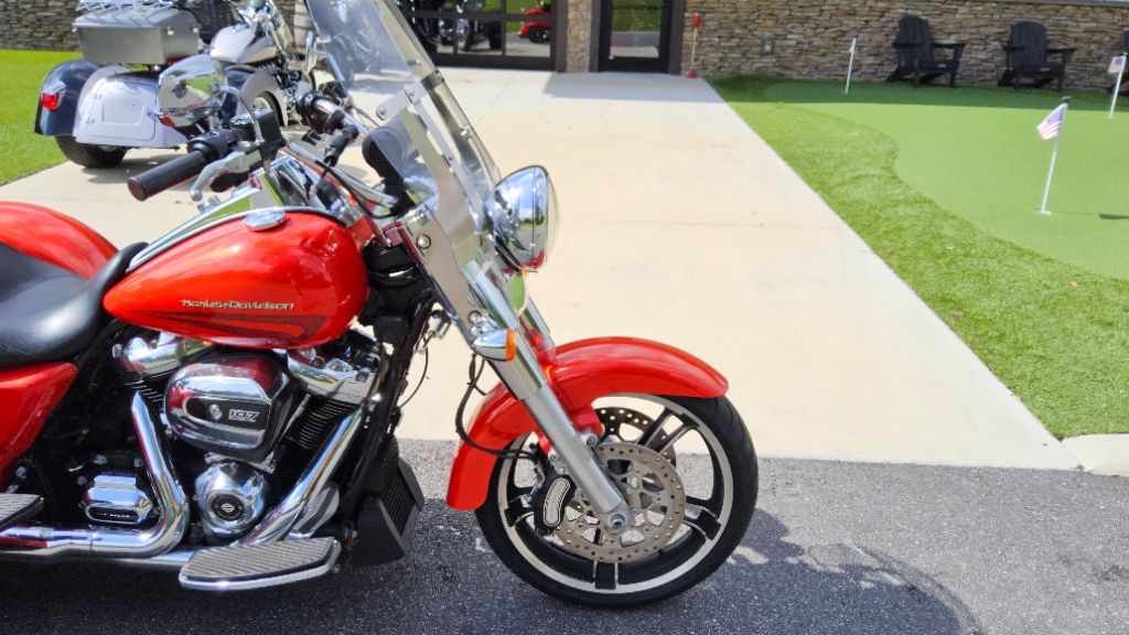 2017 Harley Davidson Freewheeler  - $19,950