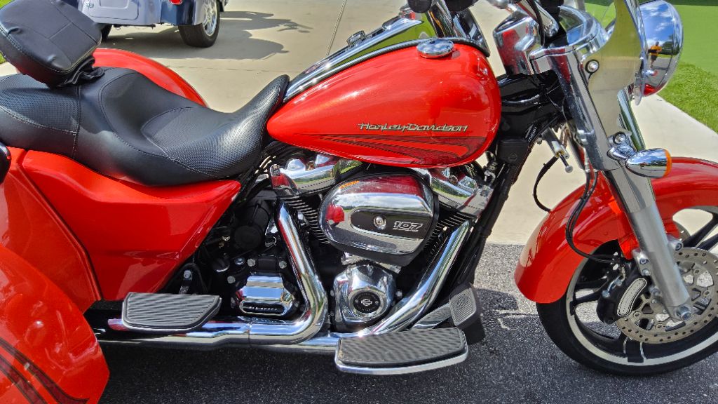 2017 Harley Davidson Freewheeler  - $19,950