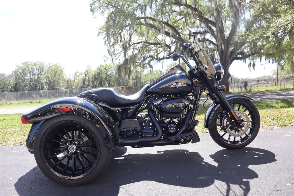 2023 Harley-Davidson Freewheeler 