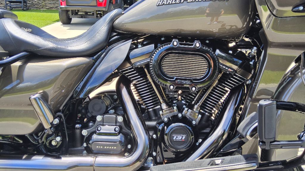 2021 Harley-davidson Cvo Road Glide - $29,500