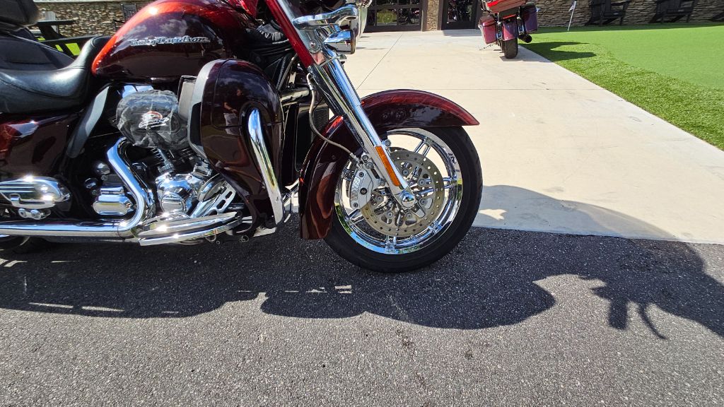2014 Harley-davidson Cvo Electra Glide Ultra Limited - $14,500