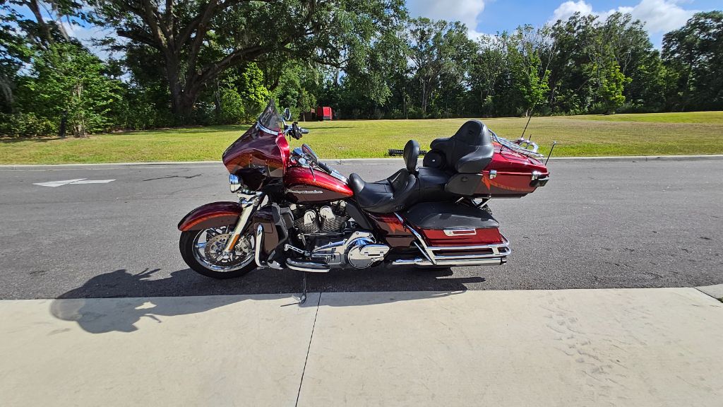 2014 Harley-davidson Cvo Electra Glide Ultra Limited - $14,500