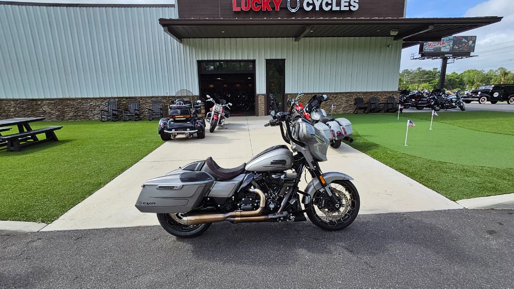 2023 Harley-davidson Cvo Street Glide - $29,995
