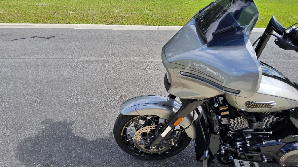 2023 Harley-davidson Cvo Street Glide - $29,995