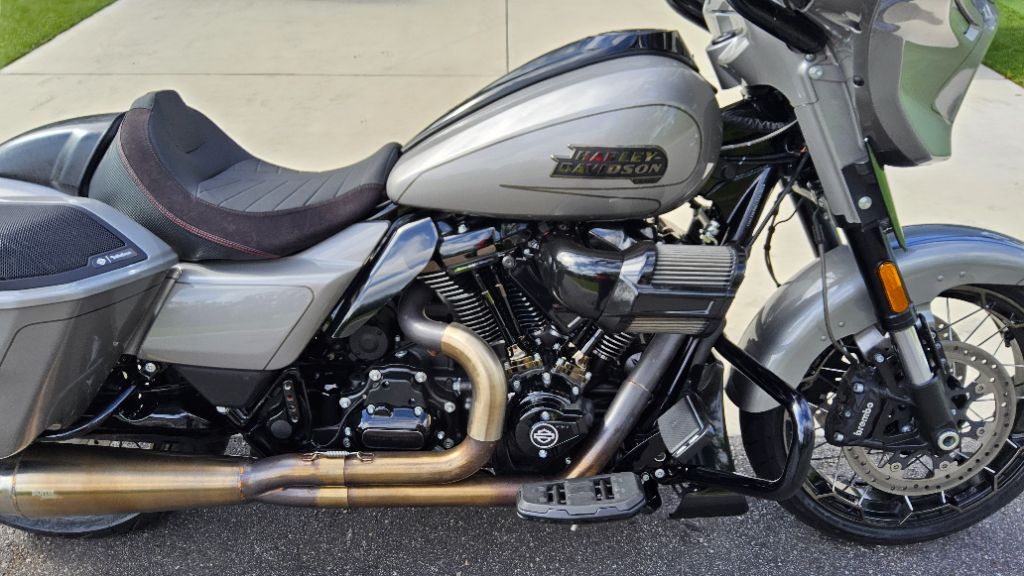 2023 Harley-davidson Cvo Street Glide - $29,995