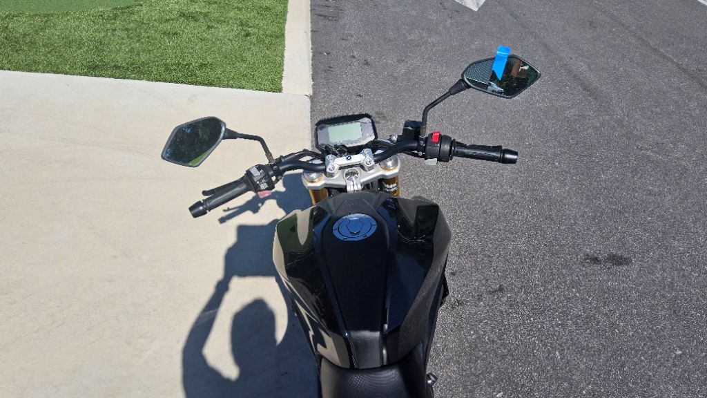 2022 BMW G 310 R - $3,999