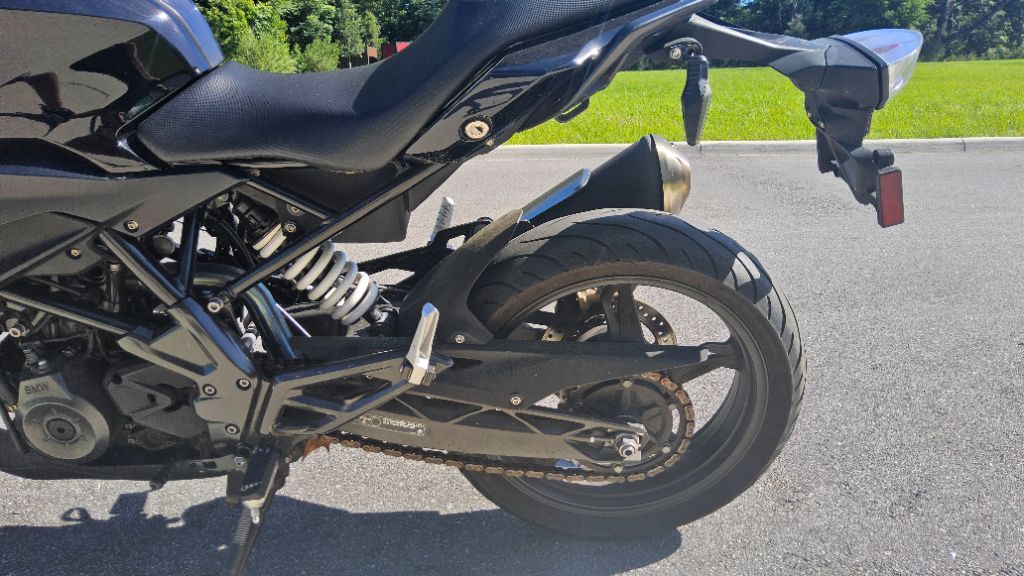 2022 BMW G 310 R - $3,999