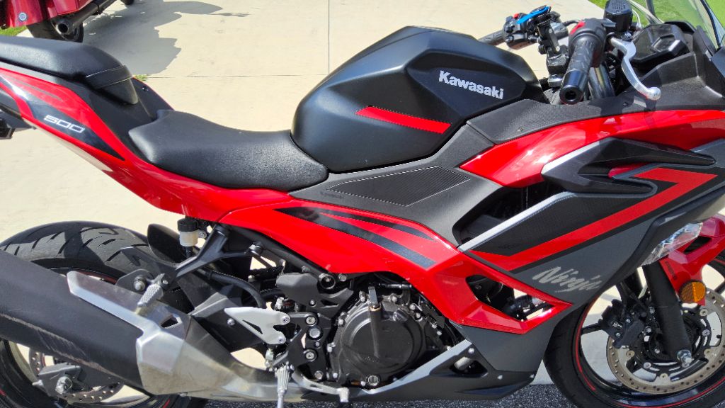 2025 Kawasaki Ninja 500 - $5,750