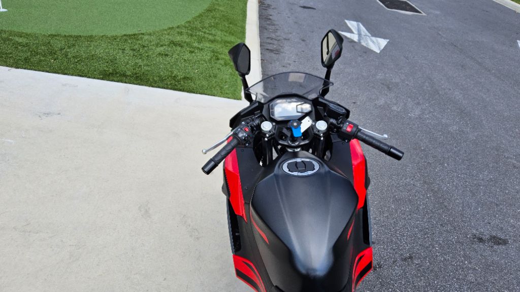 2025 Kawasaki Ninja 500 - $5,750