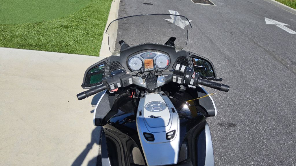 2009 BMW R 1200 Rt - $3,999