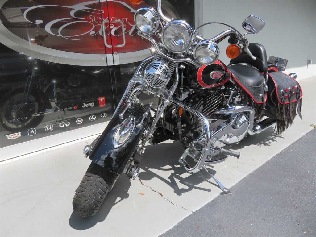 1998 Harley-Davidson Road King - $16,900