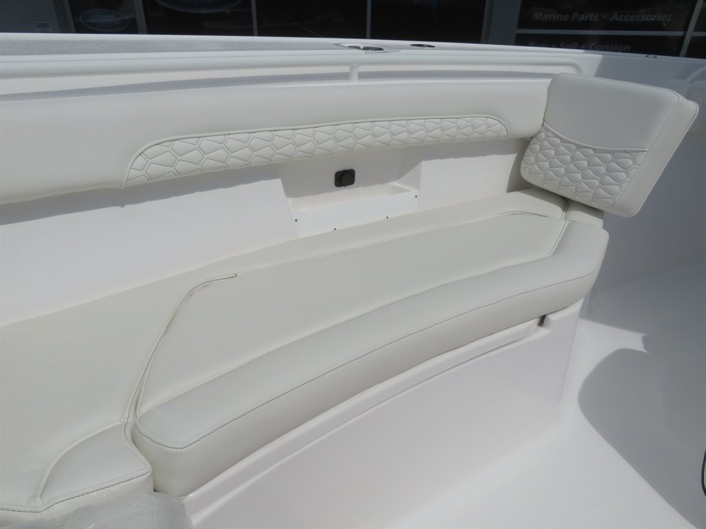 2027 TIDEWATER 256 LXF - $159,693