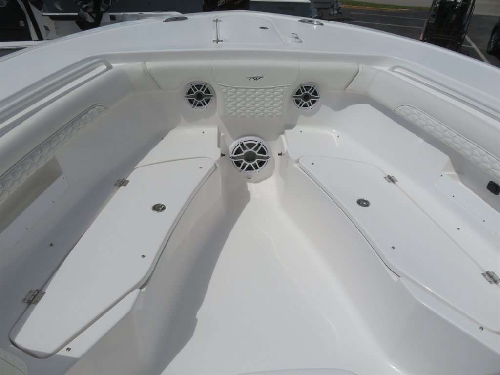 2027 TIDEWATER 256 LXF - $159,693