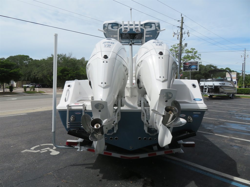 2027 TIDEWATER 272CC