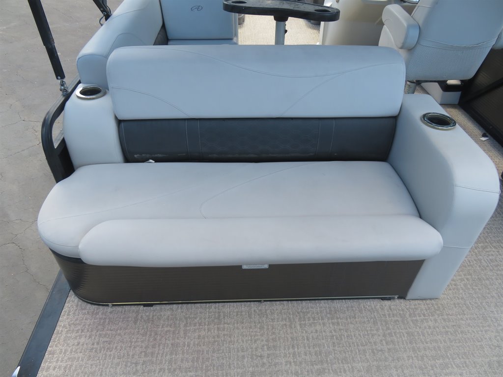 2019 AVALON 20 LSZ CRB