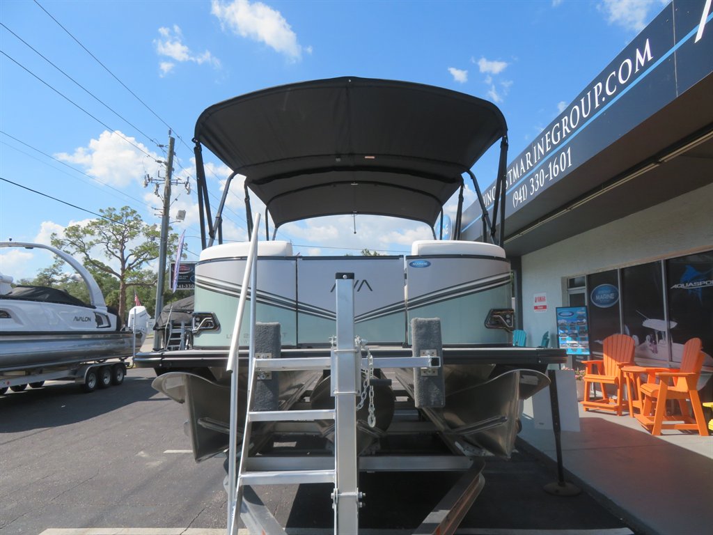 2027 Avalon 23 LSZ ENT - $91,800