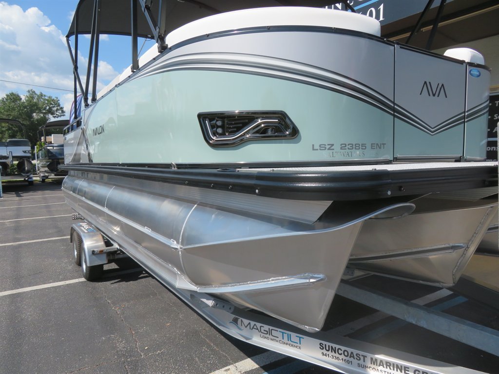 2027 Avalon 23 LSZ ENT - $91,800