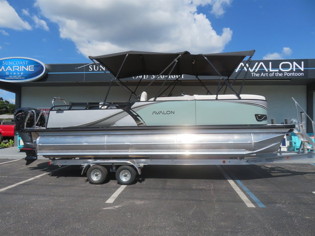 2027 Avalon 23 LSZ ENT - $91,800