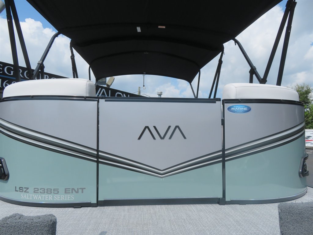 2027 Avalon 23 LSZ ENT - $91,800