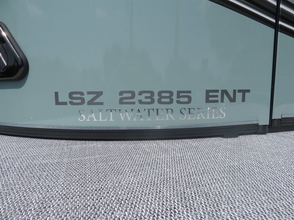2027 Avalon 23 LSZ ENT - $91,800