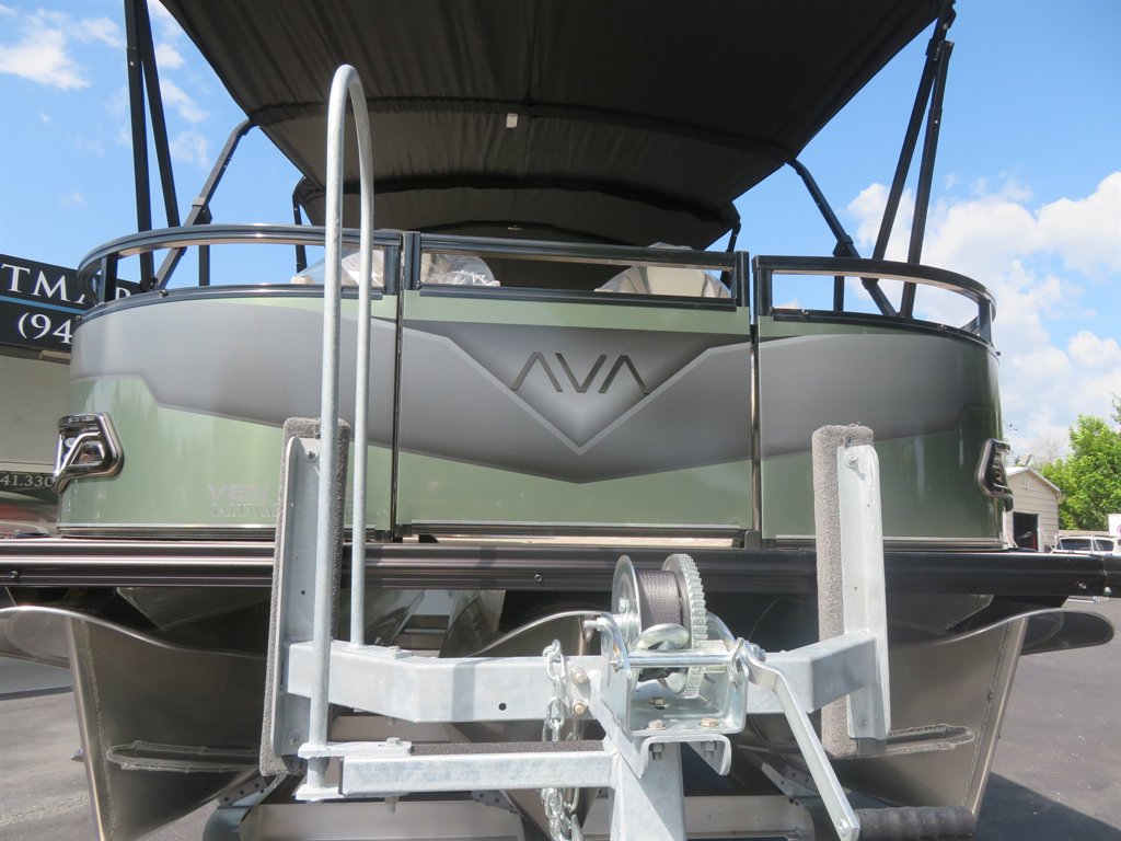 2027 Avalon 25 Venture 85 CCF - $98,900