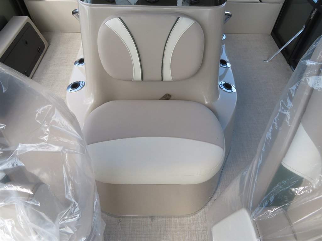 2027 Avalon 25 Venture 85 CCF - $98,900