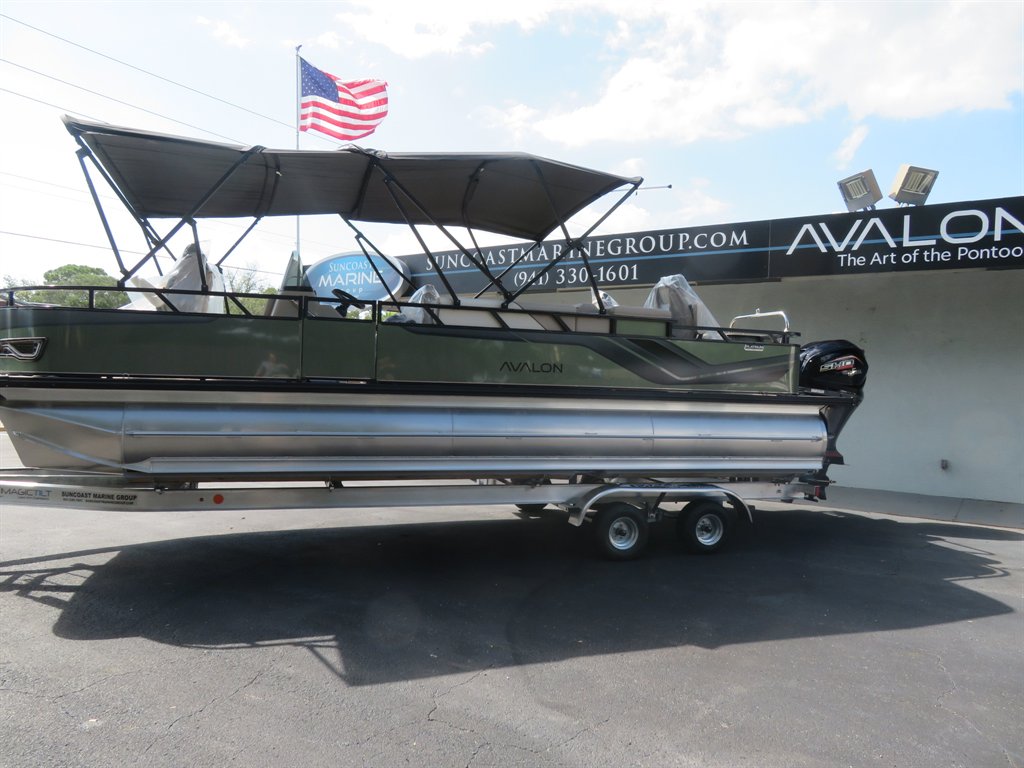 2027 Avalon 25 Venture 85 CCF - $98,900
