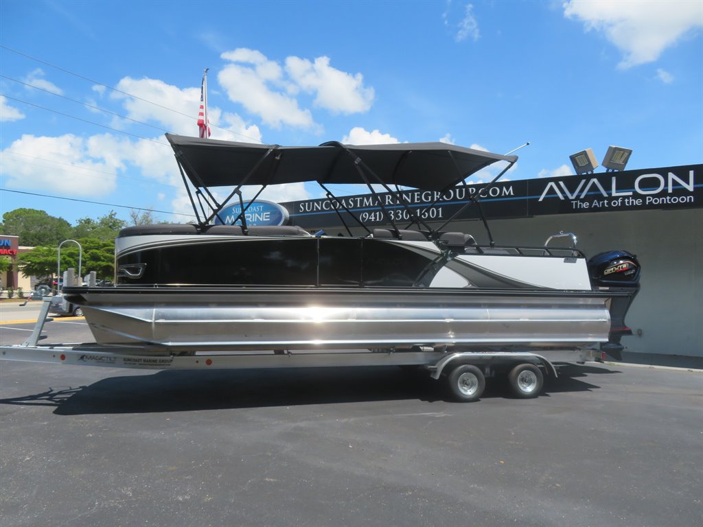 2027 Avalon 25 LSZ VRB - $99,800