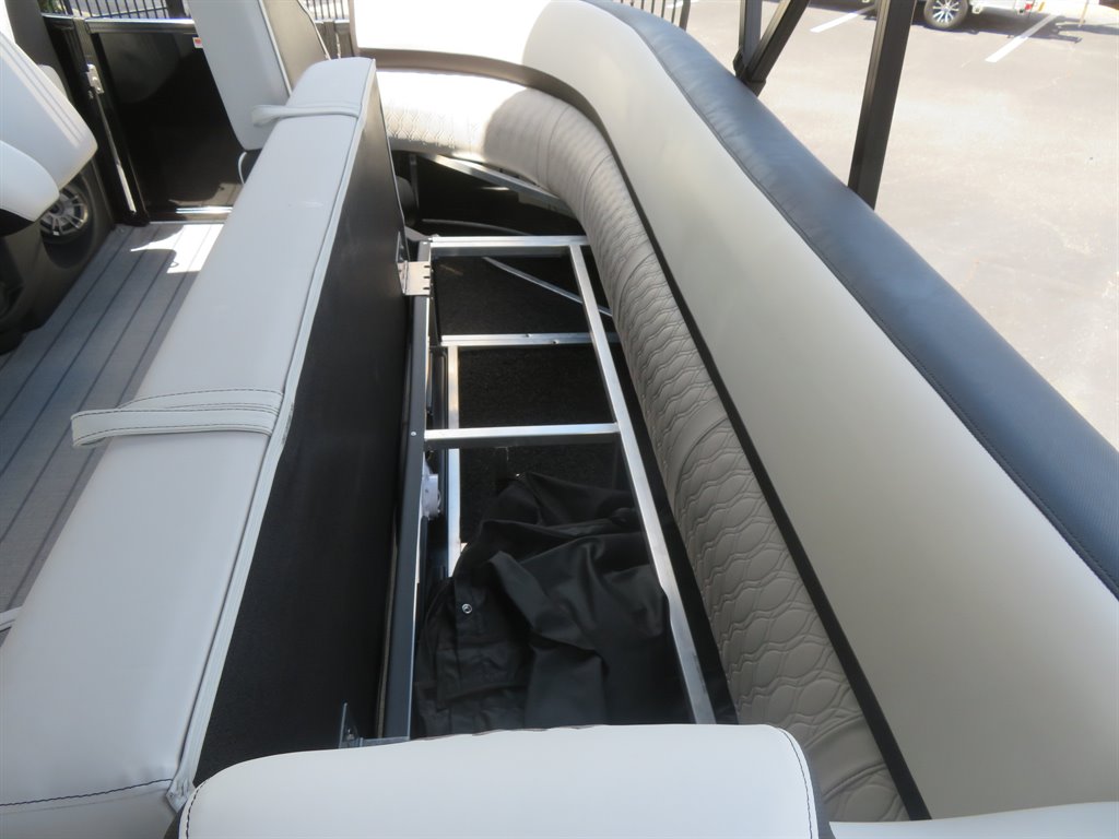 2027 Avalon 25 LSZ VRB - $99,800