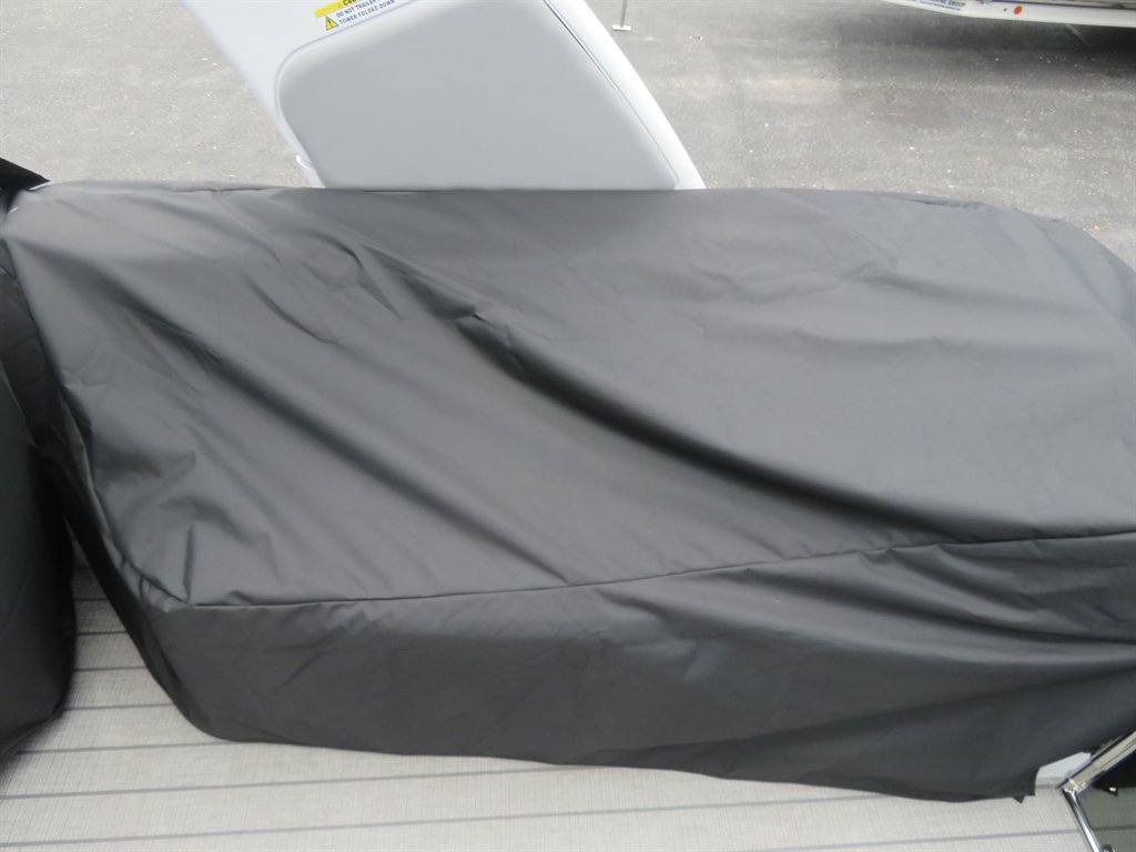 2027 Avalon Excalibur Carbon - $309,000