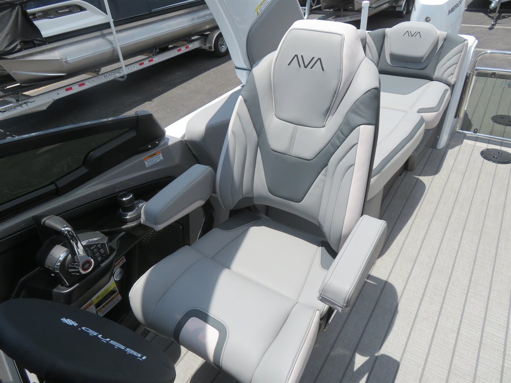 2027 Avalon Excalibur Carbon - $309,000